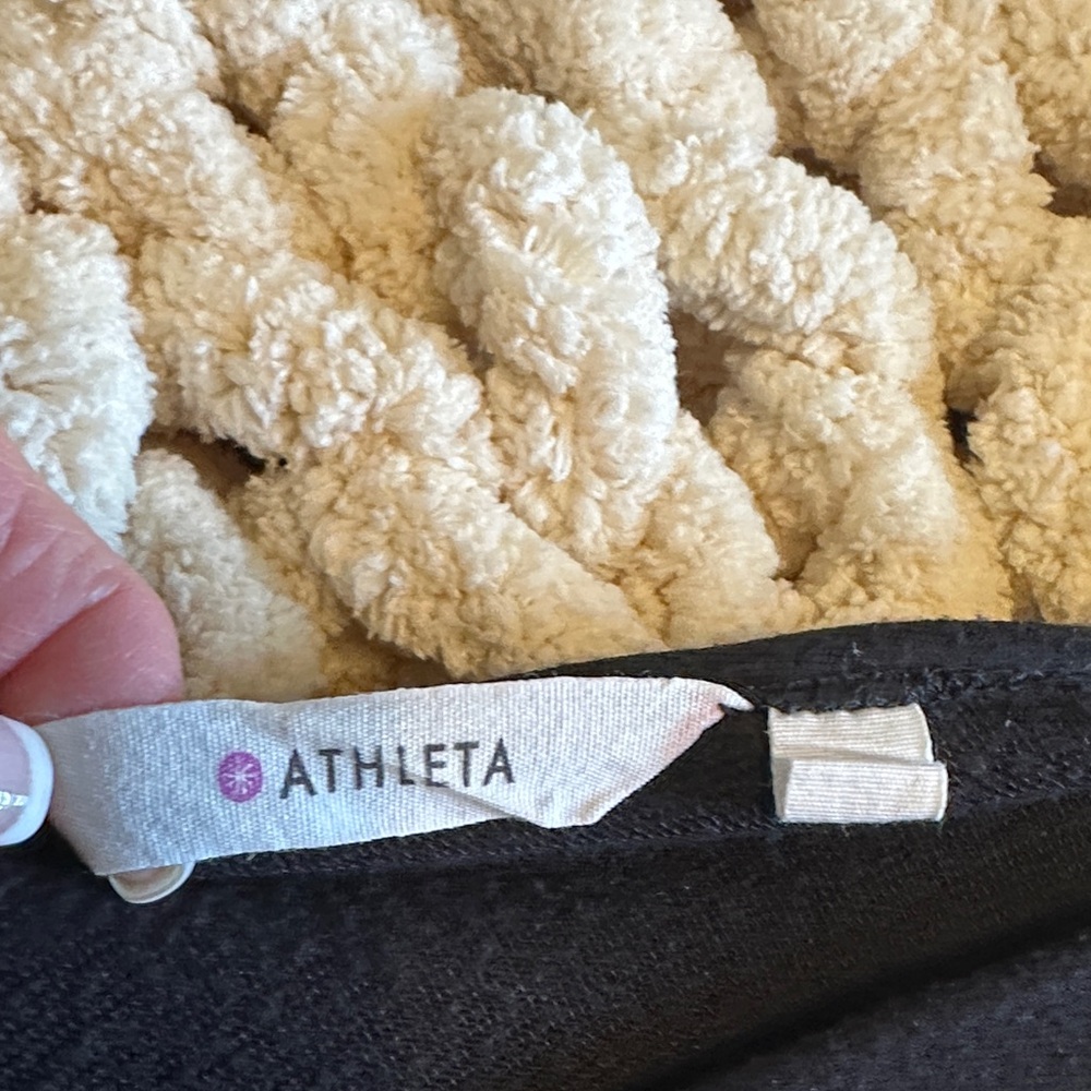Athleta Black Long Sleeve Women's Tee - Picture 4 of 5